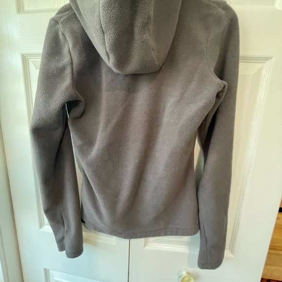 Bench woman’s lavender Fleece Hoodie size medium - Picture 8 of 9